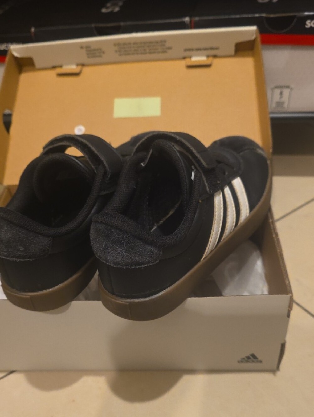 adidas kids Samba - Picture 3 of 4